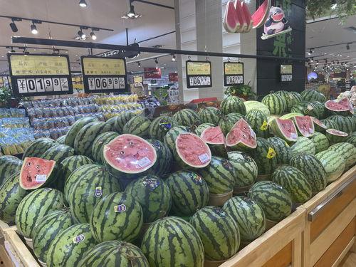 烟台酒店吃瓜,一场别开生面的吃瓜盛宴