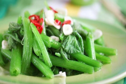 吃瓜尖菜苗,探寻夏日清新美食的秘密