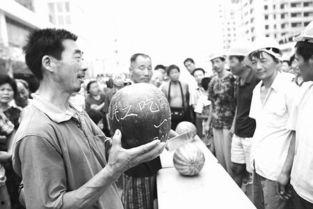 吃瓜的农民工,揭秘他们的日常娱乐与心声